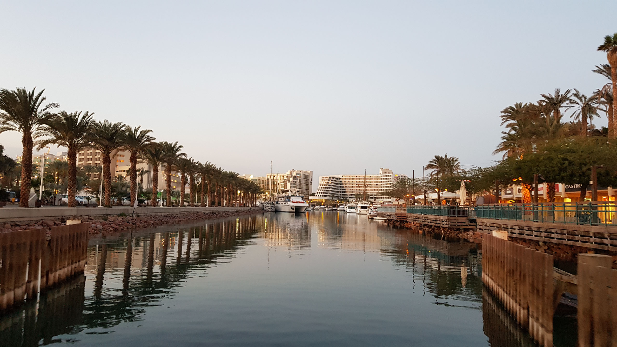 חדרים באילת